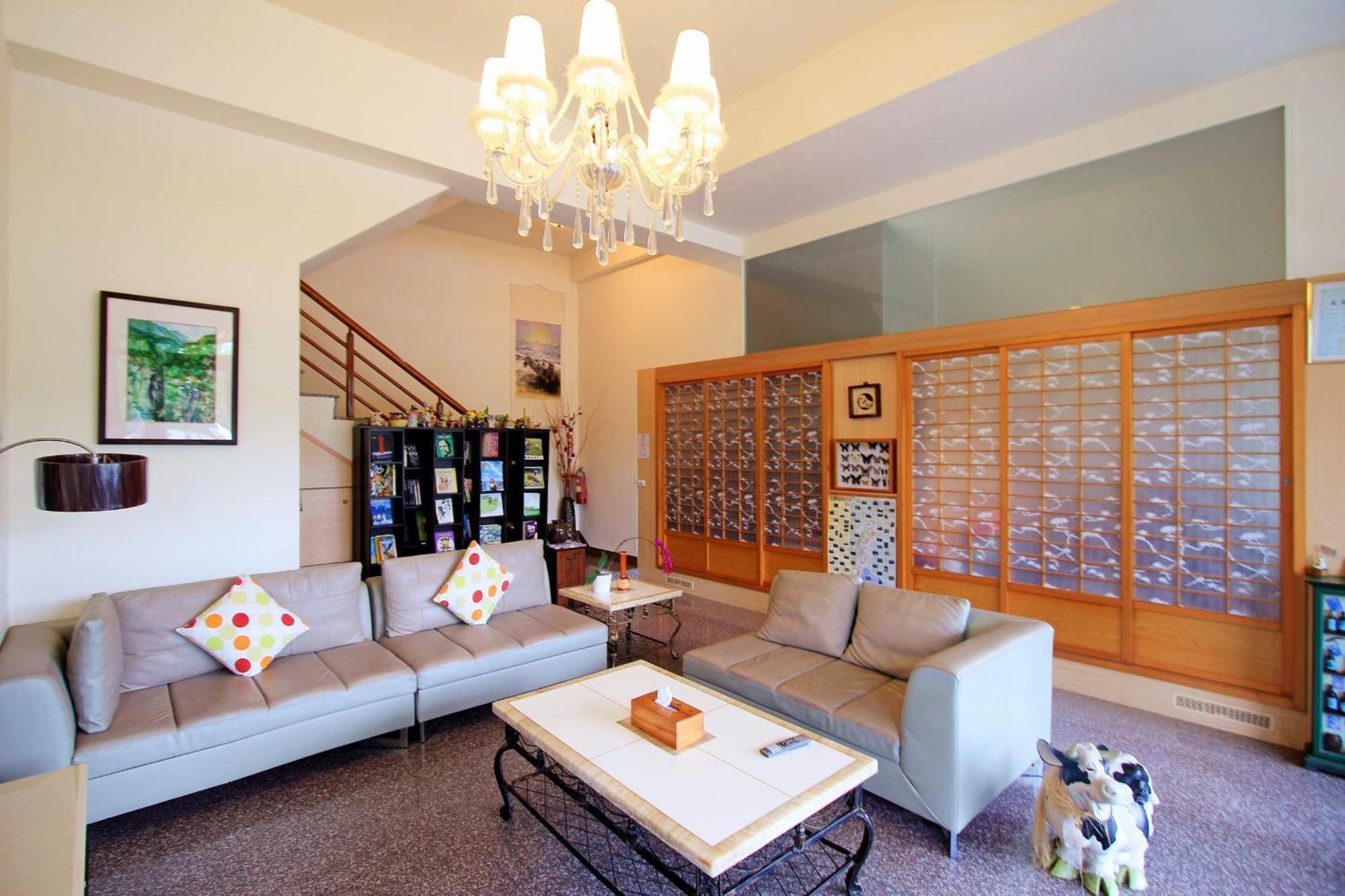 Green Window Homestay綠窗小築天安居民宿 Hualien City Ngoại thất bức ảnh