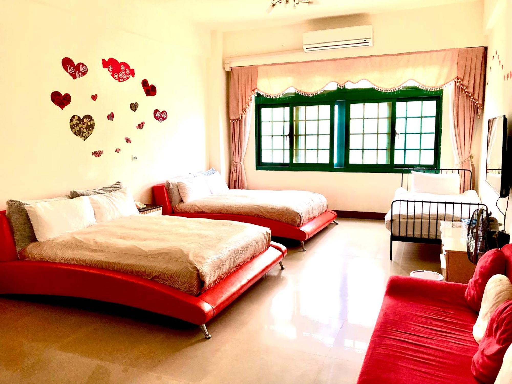 Green Window Homestay綠窗小築天安居民宿 Hualien City Ngoại thất bức ảnh